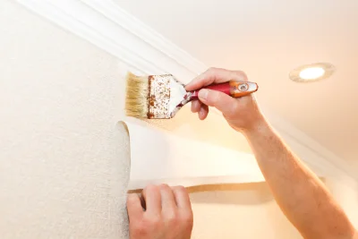 Pose de papier peint à Senonnes — revêtements muraux et toiles de verre